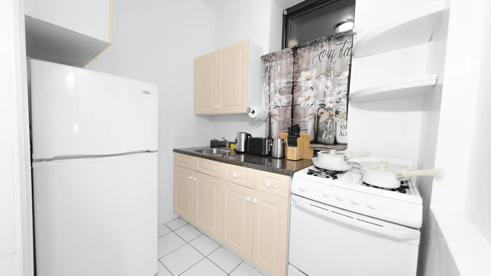 Apartment Midtown Luxe Retreat In The Heart Of New York City, Steps To Central Park, Subway & Bloomingdale Shopping United States